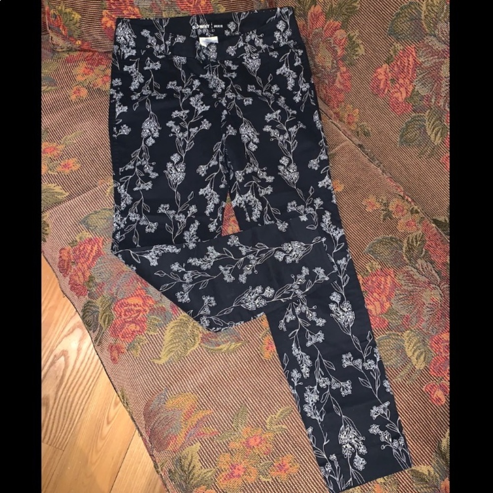 Botanical Pixie Pants🌱🧚🏻‍♂️🌱Old Navy
